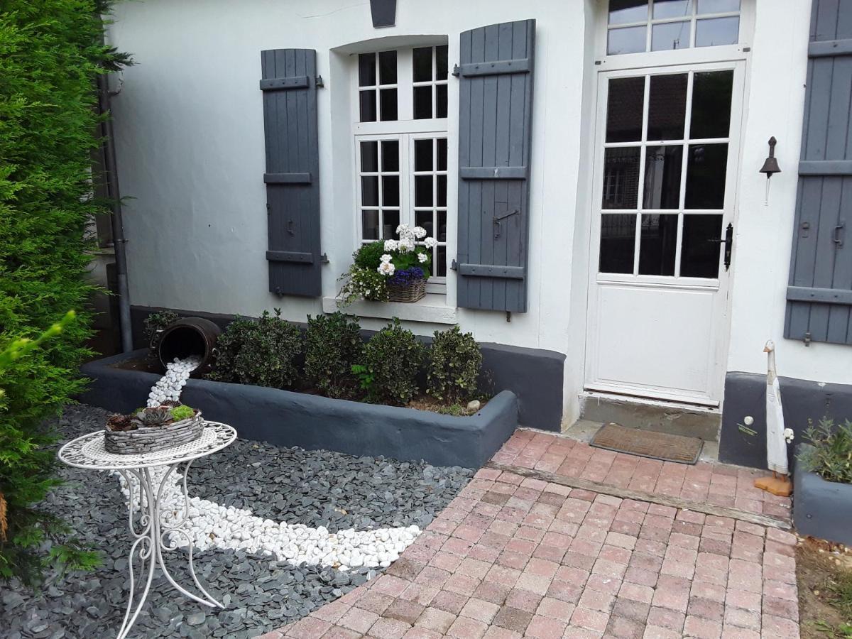 Au Moulin De Valerie Bed & Breakfast Frencq Bagian luar foto